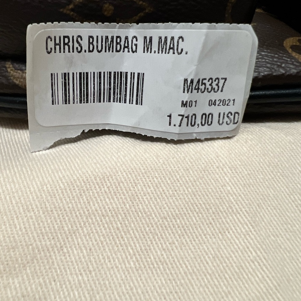 *Rare* Mens Louis Vuitton Christopher Bumbag (out of stock store wide) - Picture 5 of 7